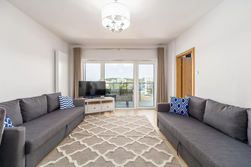 Family Holiday Apartment Aquamarina Prima by Noclegi Renters - image 18