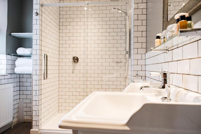 Suite image 2