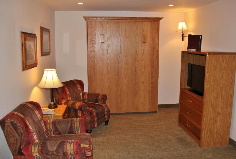 King Suite image 2