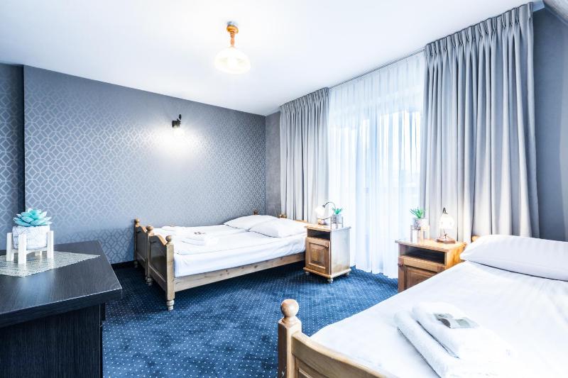 Triple Room image 3