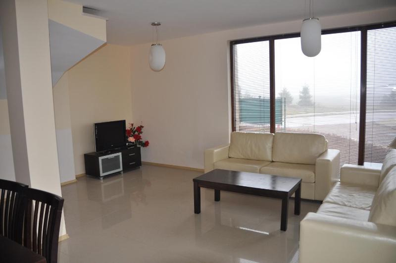 One-Bedroom Apartment with Balcony (2 Adults) image 3