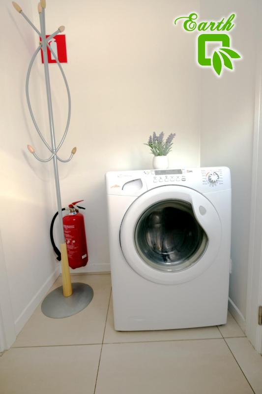 Two-Bedroom Apartment 5 people image 3