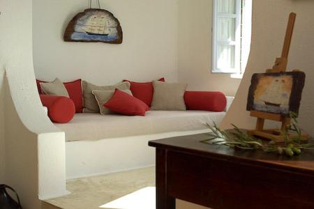 VIP Suite with Outdoor Plunge Pool and Caldera View image 1