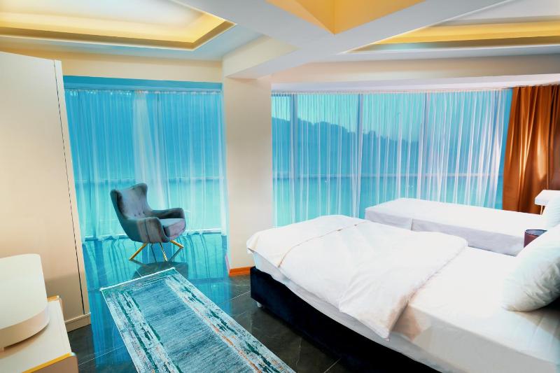 King Suite image 3