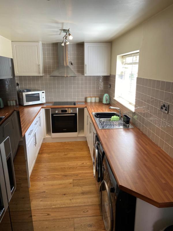 Two-Bedroom Apartment image 4