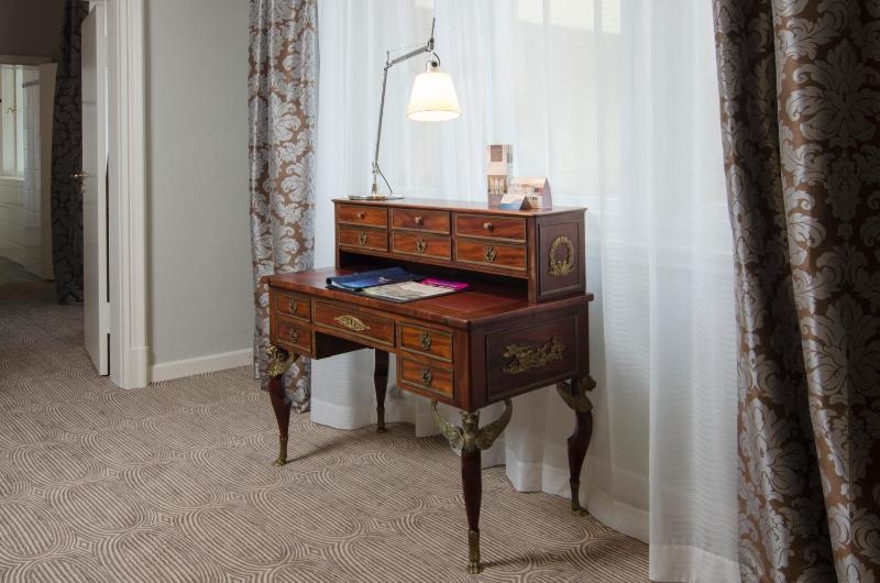 Junior Suite image 3