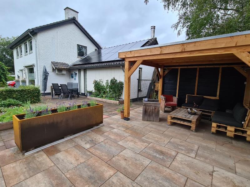 Deluxe Double or Twin Room image 2