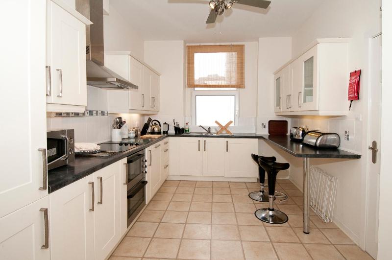 Two-Bedroom Apartment image 4