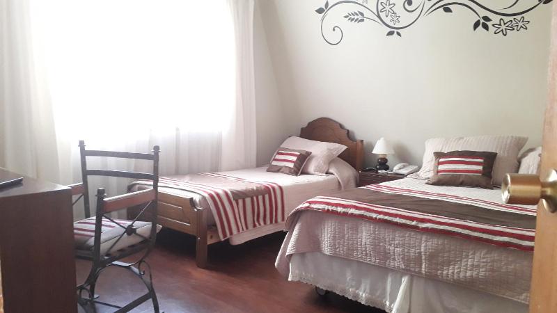 Hotel Boutique 3 Poniente - image 2