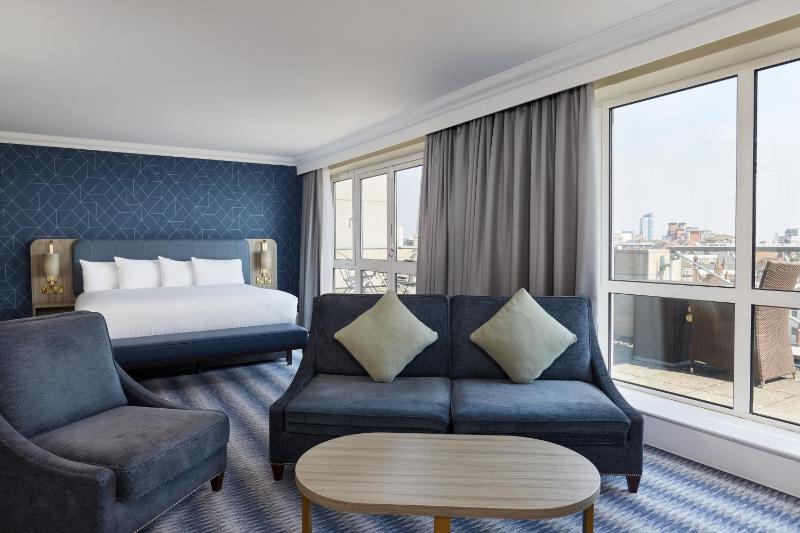Junior Suite image 4