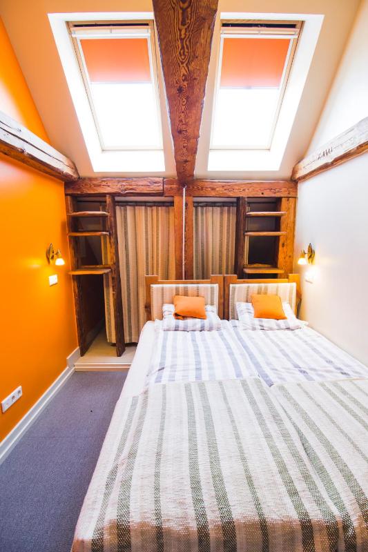 Double or Twin Room image 3