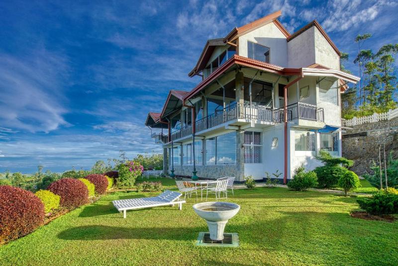 Daynish Rock Bungalow - image 1