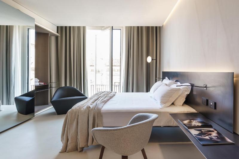 Meo Design Suites & Spa - image 39