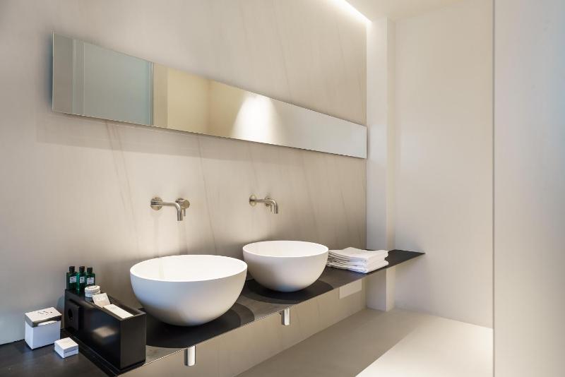 Meo Design Suites & Spa - image 41