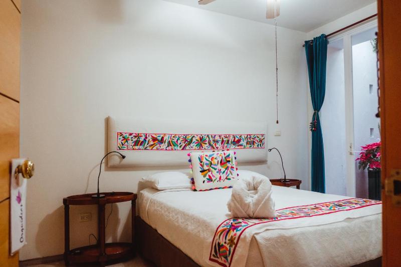 Double Room image 2