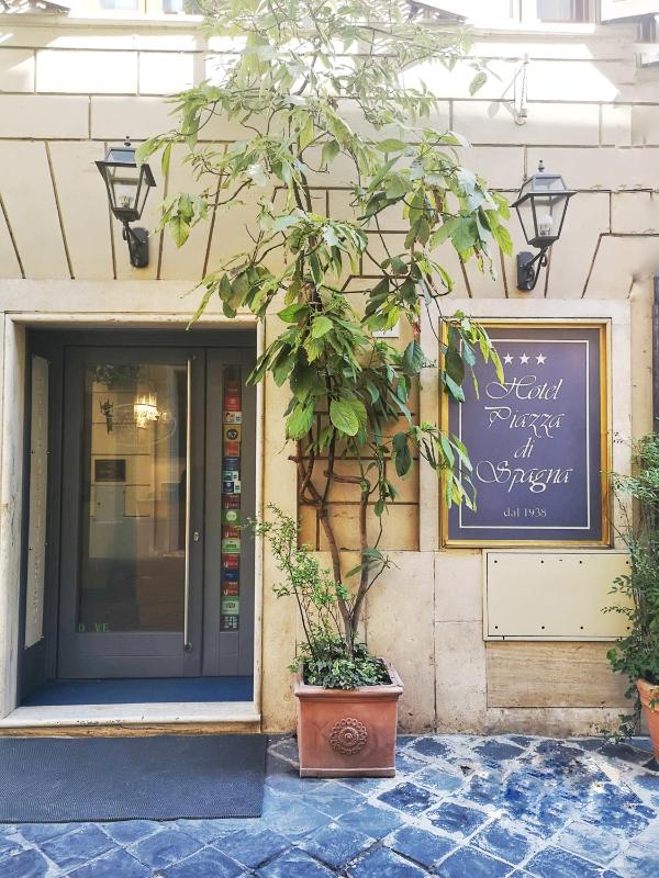 Hotel Piazza Di Spagna - image 3