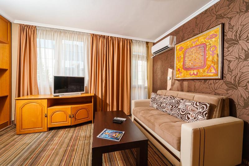 Hotel Avion - Self check in - image 48