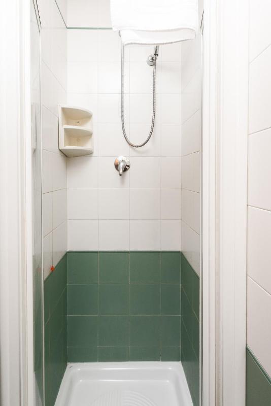 Single Room image 2