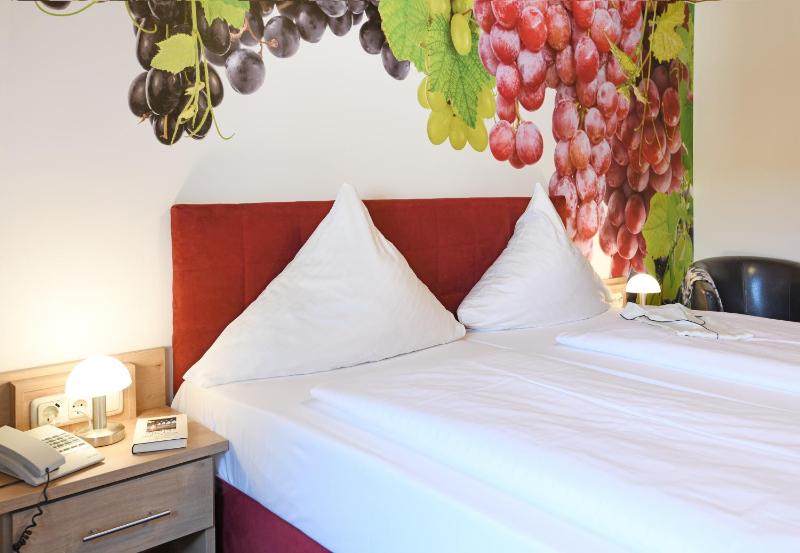 Standard Double Room in the Guest House image 1