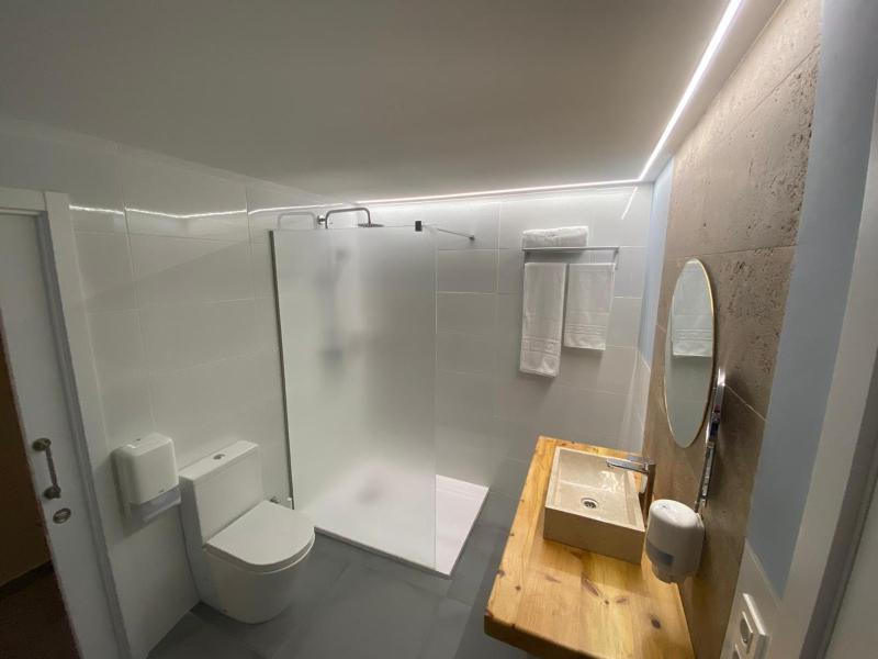 Suite with City View image 2