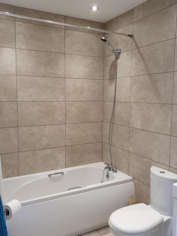 Deluxe Double Room with Bath image 2