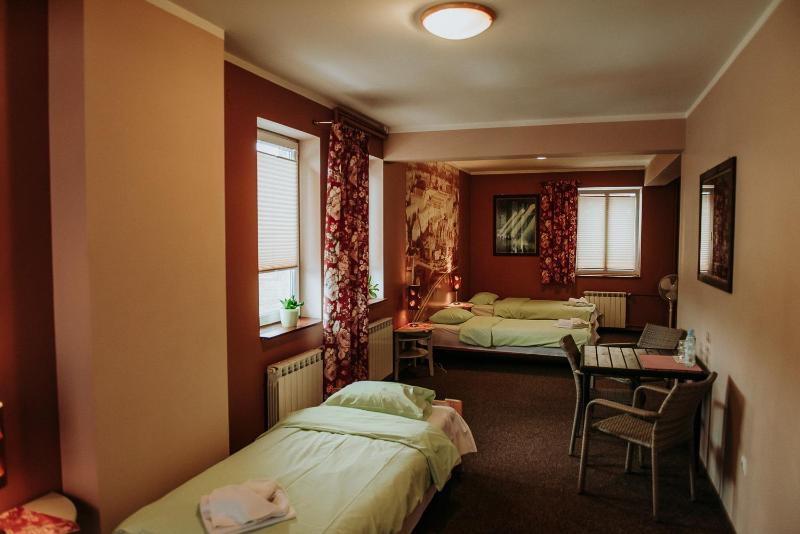 Triple Room image 2