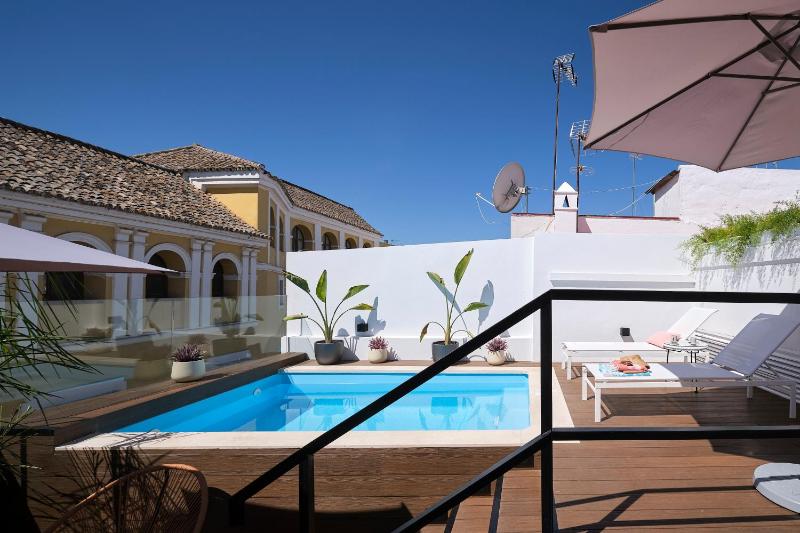 Sweet Sevilla Suites - Smart Hotel - image 5