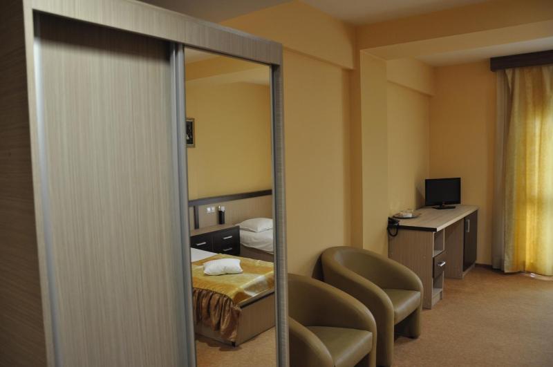 Double or Twin Room image 1