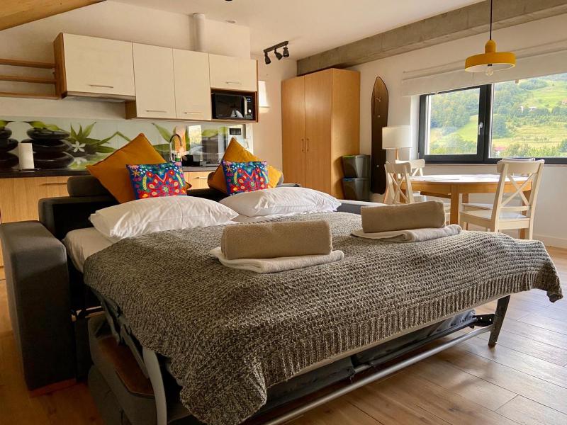 Studio Apartment image 3