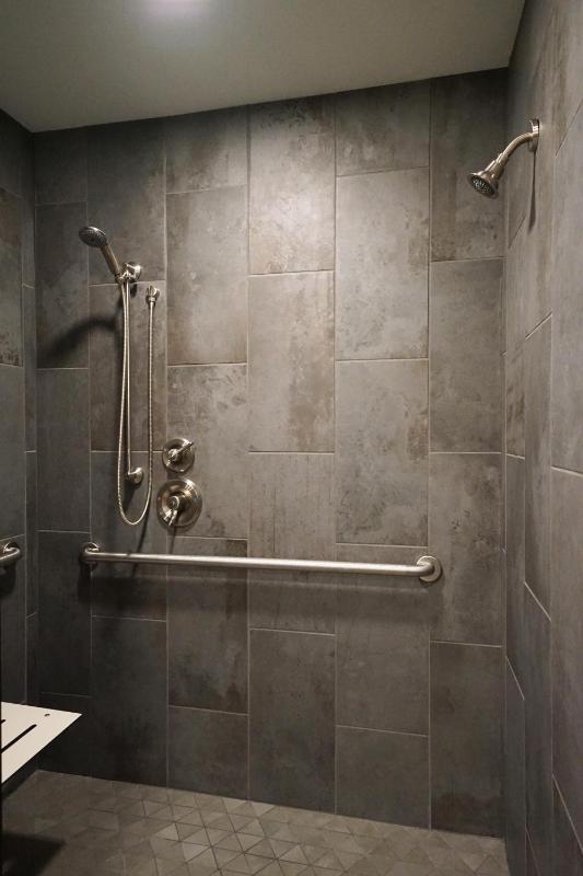King Room - Disability Access image 2