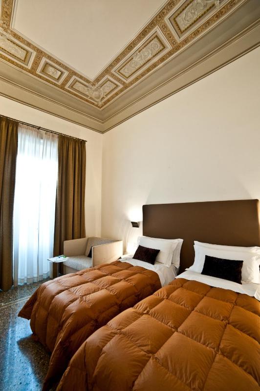 Town House Cavour - image 29