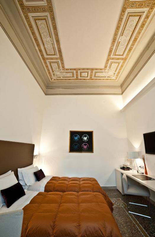 Town House Cavour - image 13