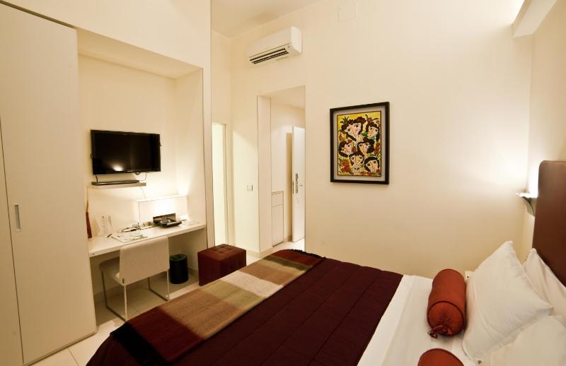 Town House Cavour - image 38