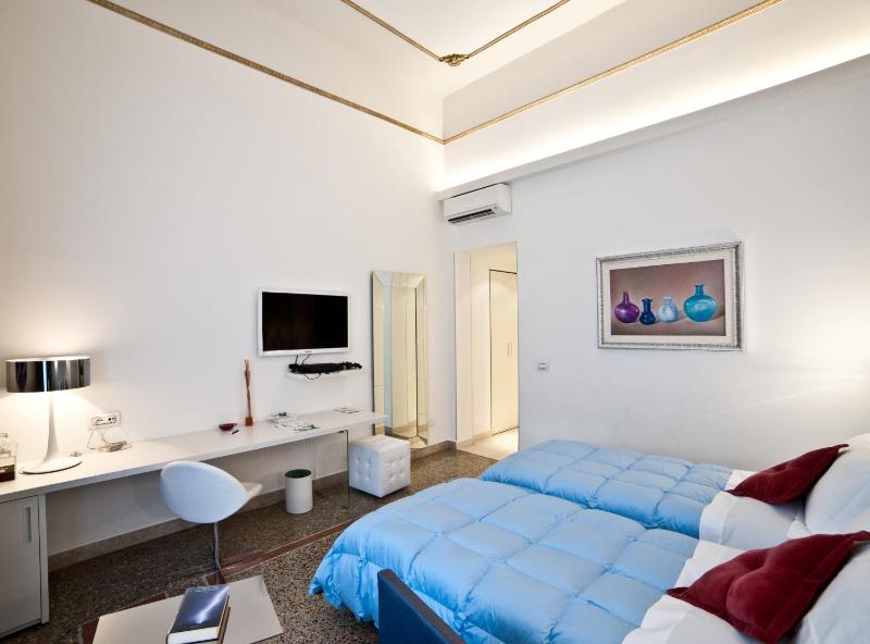 Town House Cavour - image 41