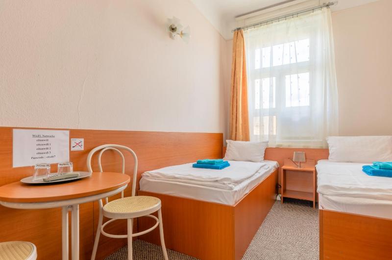 Eitans Guesthouse - image 10