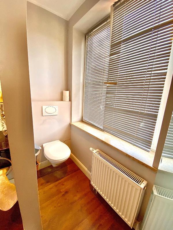 Deluxe Double Room with Balcony image 2