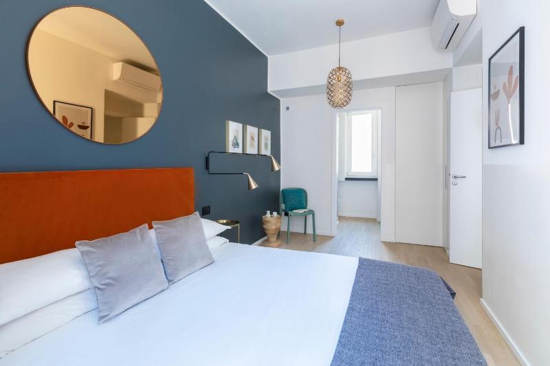 ROMAC Trinity - 3bdr apartment with Sauna & Jacuzzi in Campo de Fiori - image 15