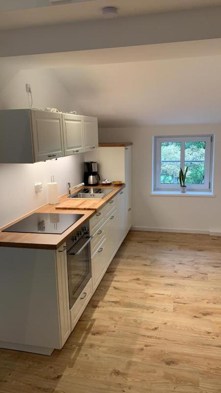 One-Bedroom Apartment image 2