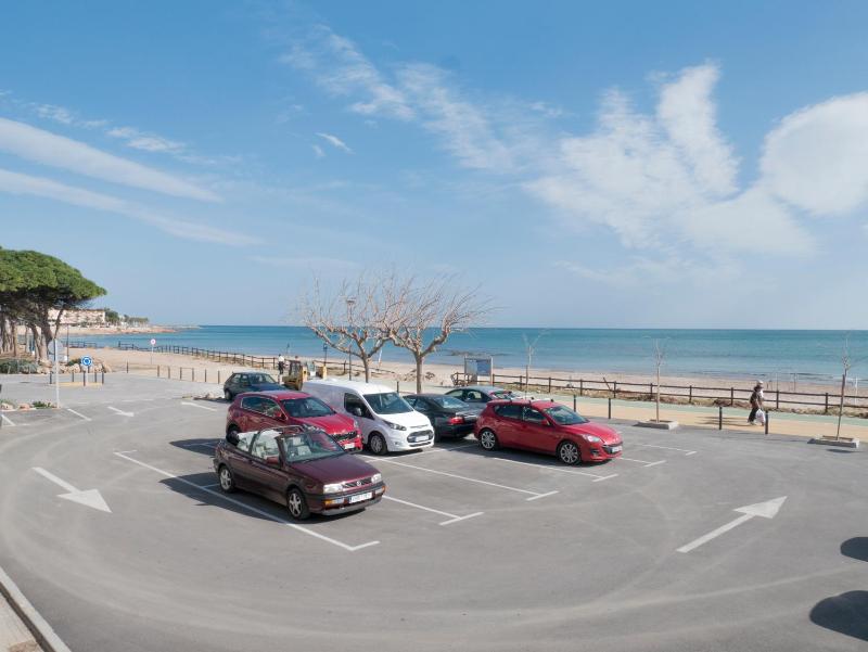 Apartamentos Irta Playa - image 43