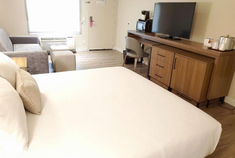 Wyndham Garden San Diego Near Seaworld - image 7