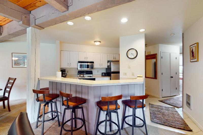 Superior Apartment image 3