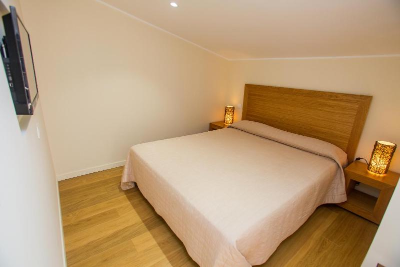 Suite with Terrace image 4