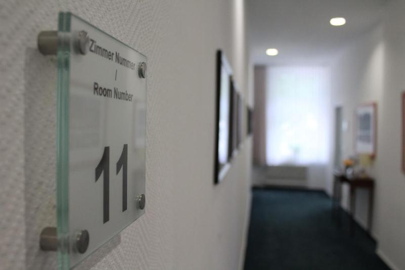 Double Room image 2