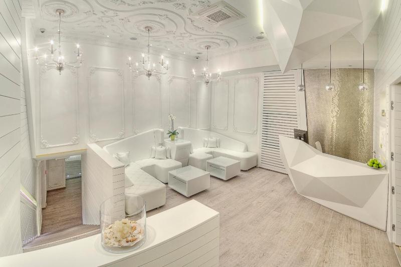 Standard Double Room with free Spa Access  image 2