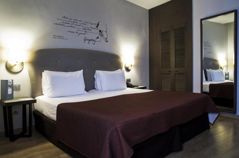 Single Room image 2