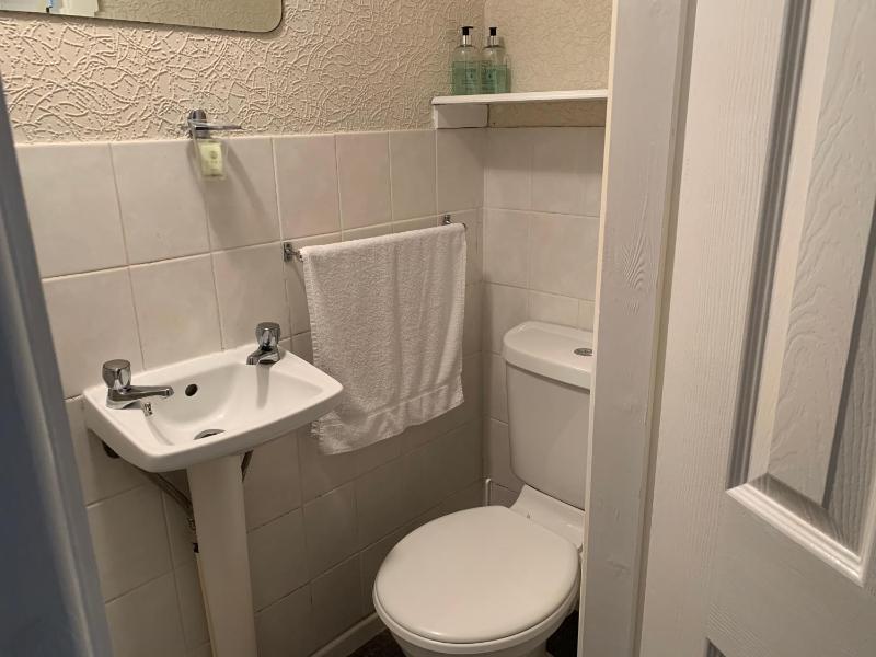 Single Room image 2