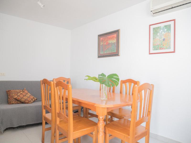 Apartamentos Irta Playa - image 31