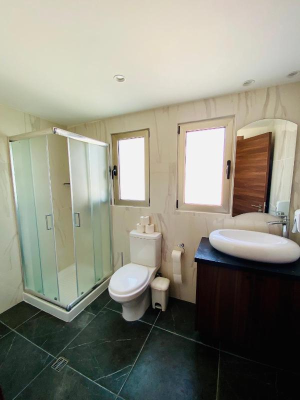 Eleonora Hotel Apartments - image 6