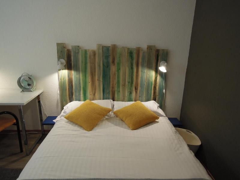 Comfort Double Room image 4