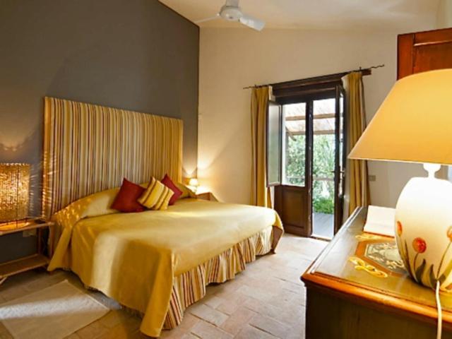 Junior Suite With Private Garden image 2